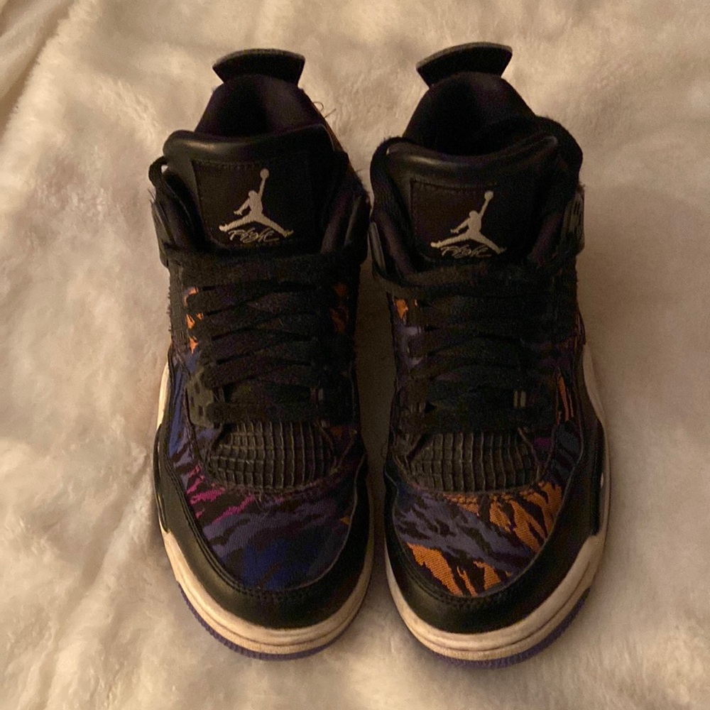 Air Jordan 4’s